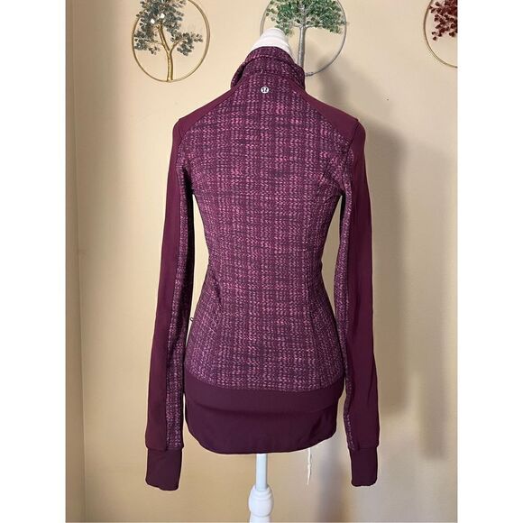 Lululemon Nice Asana Jacket Ziggy Wee August Glo / Plum Purple Size 2 - Picture 2 of 6